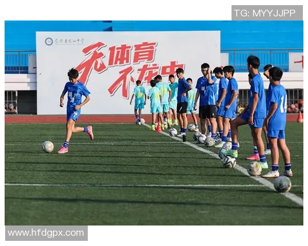 开设足球班助力青少年成长培养团队精神与竞技能力